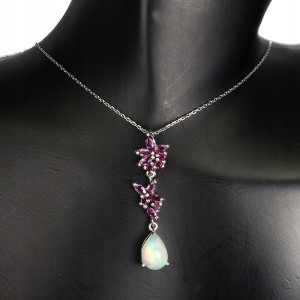 Srebrny naszyjnik naturalny opal ognisty granaty