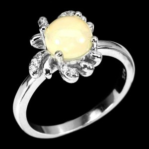 Pierścionek r 14.5 naturalny opal ognisty cyrkonie